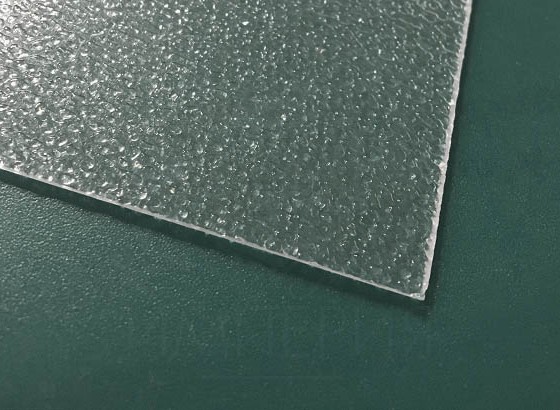 Монолитный поликарбонат с текстурой "Шагрень" толщина 1,8 мм, прозрачный 